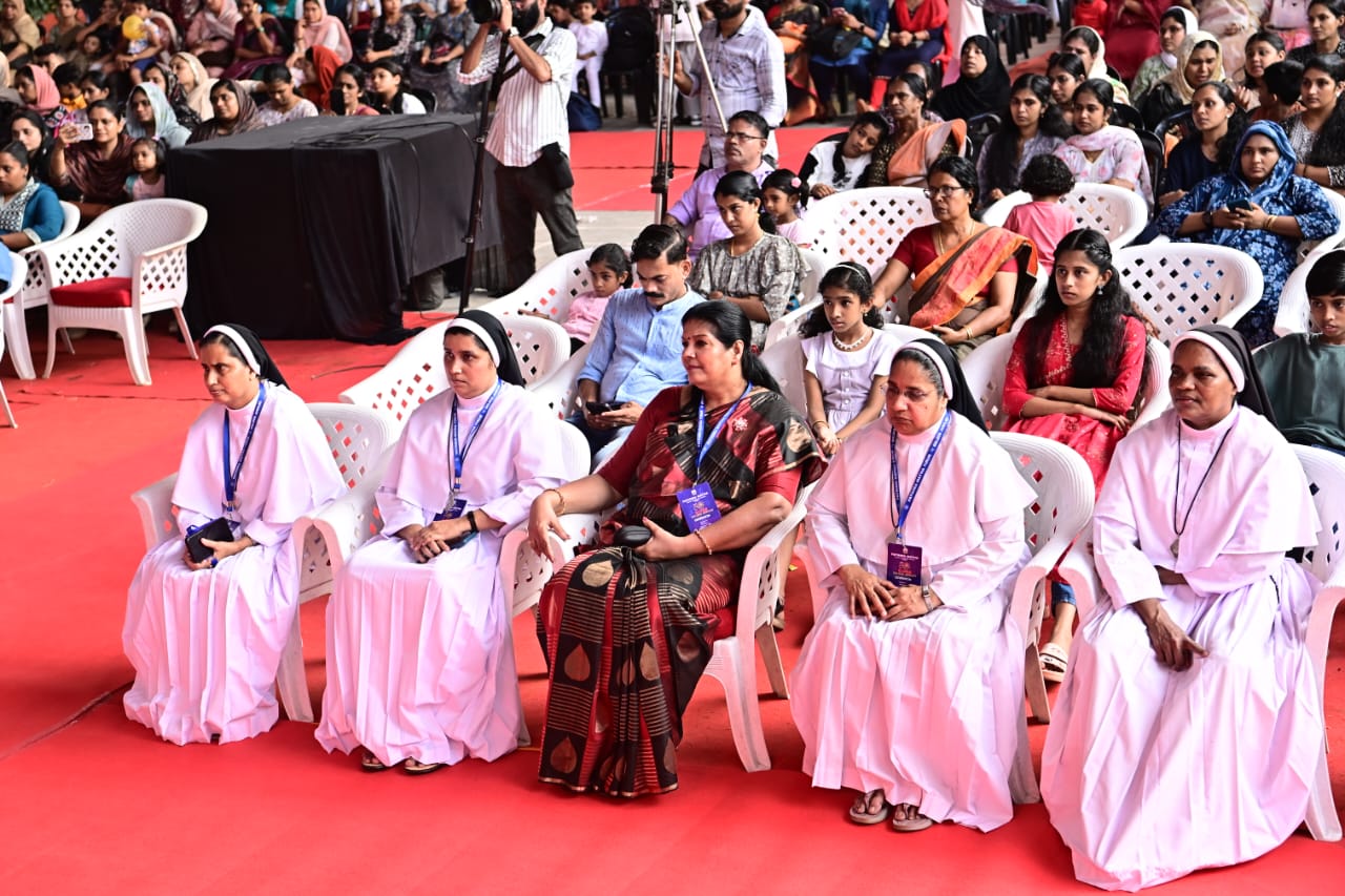 53ce140e-804e-43b5-901b-252ddd54e965