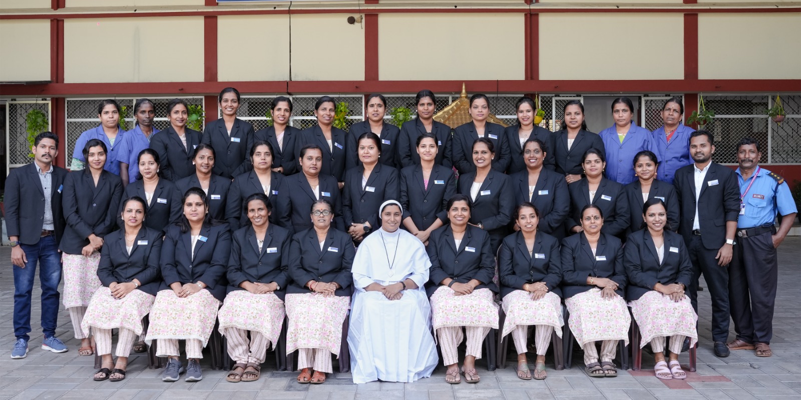 2cf939e2-33d6-4870-a1ca-3a070cc7c348