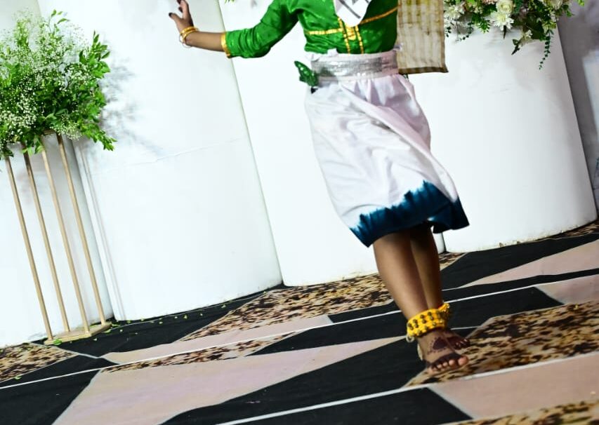 5465c0a0-a5cb-4534-bd87-c07486e4879b