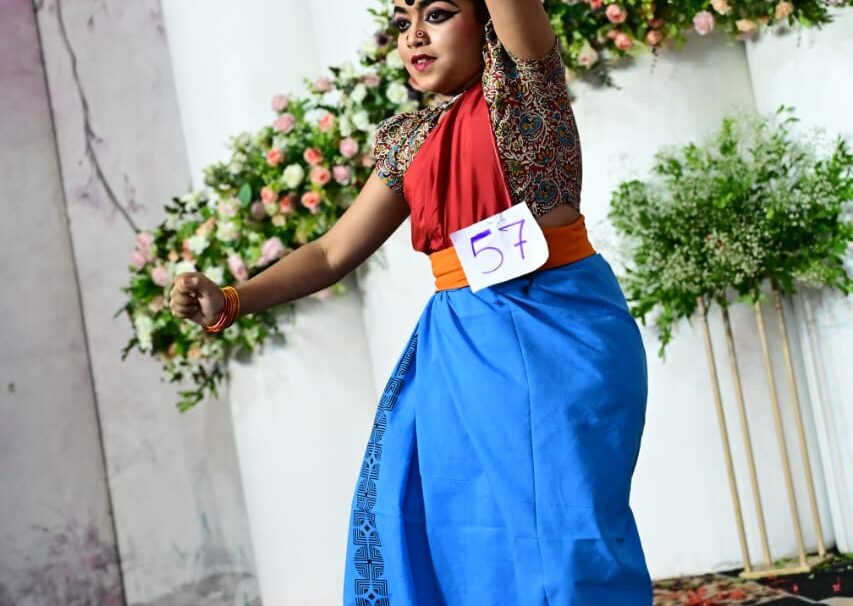 580a6ddd-2c1f-4da0-b581-cfe038a532bb