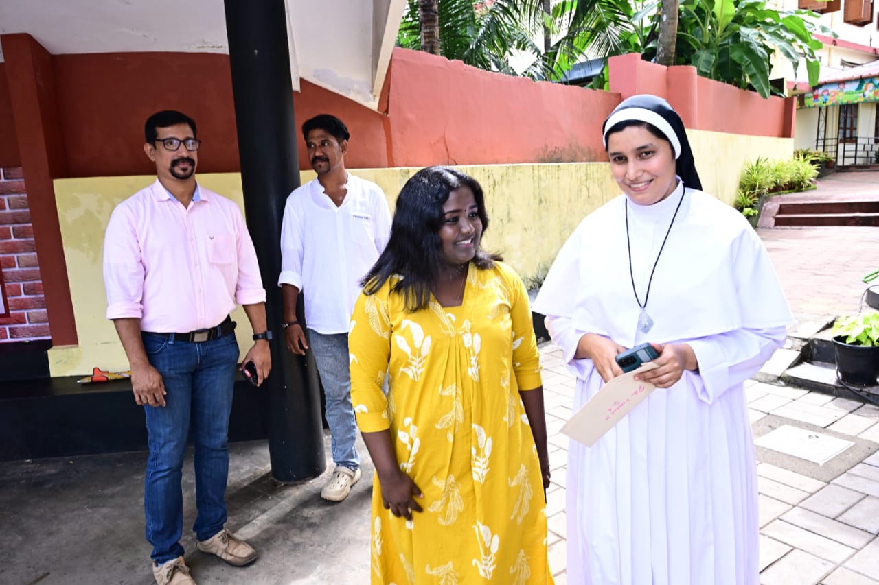 871b8cc0-9fba-464e-bd8a-66c46e9cf079