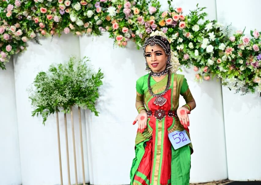 88aaefde-3ce3-4707-ac7d-b73e079dc0f7