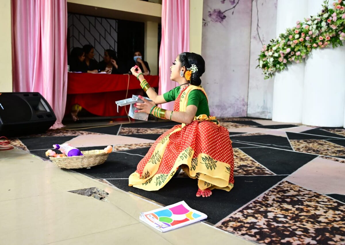 91341430-b46c-4112-b250-c366efa3ca63