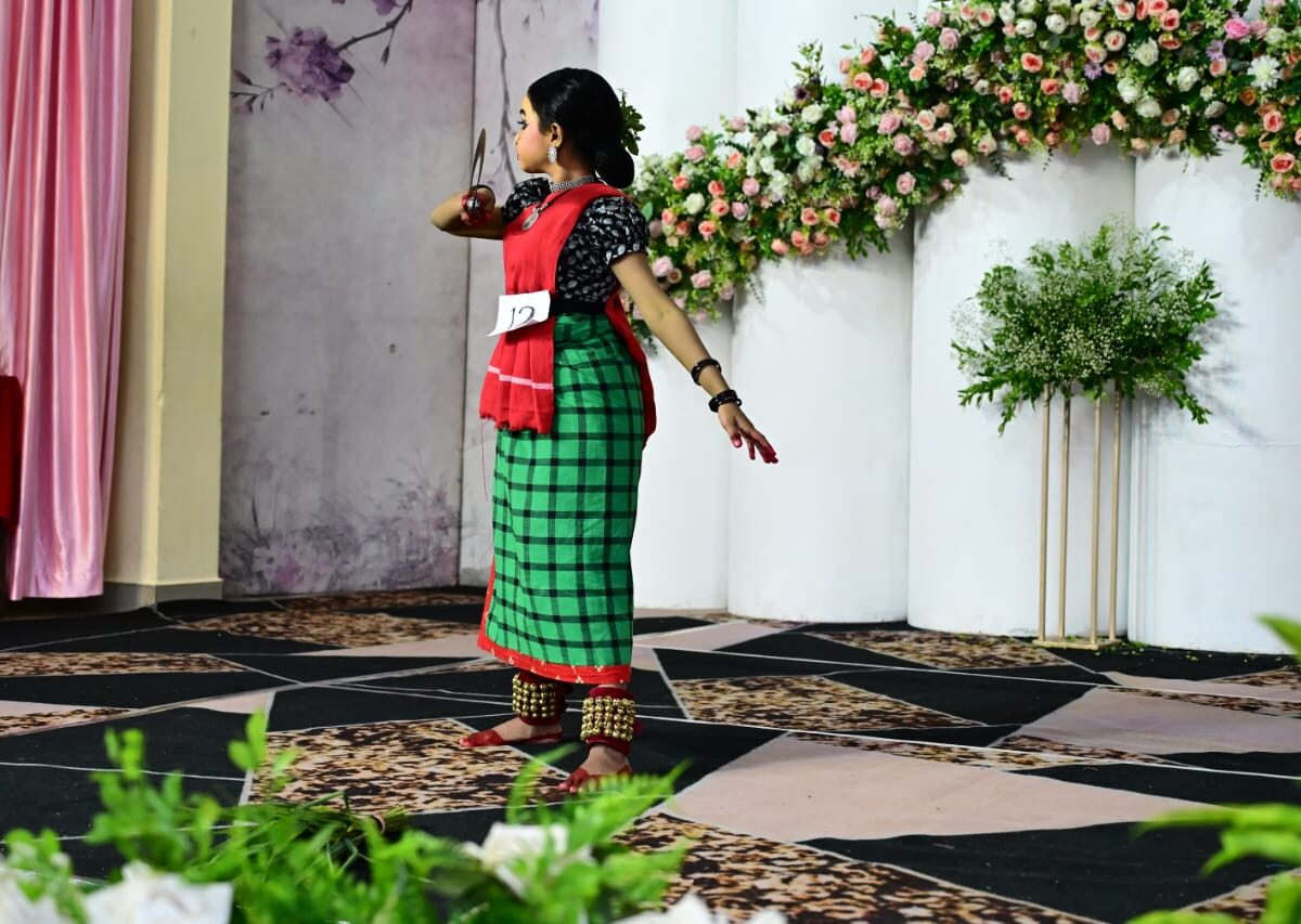 cb3cef5d-89eb-4dfd-861e-eeac2198f63b