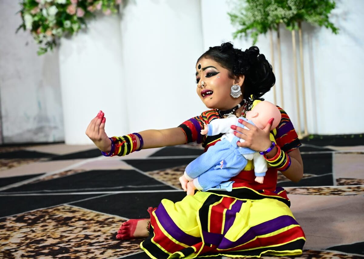 ec1a03ac-5d14-4ddb-8261-21c40f1e0744