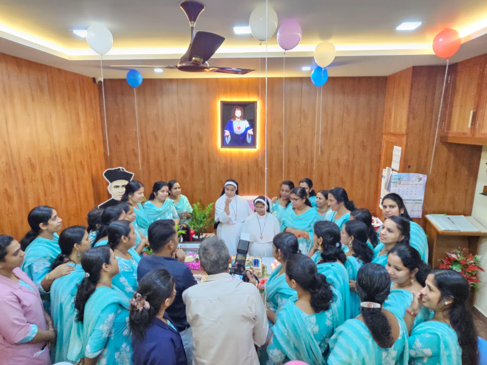 2d0c50fa-ed70-4d94-913b-7a2c5ff74661